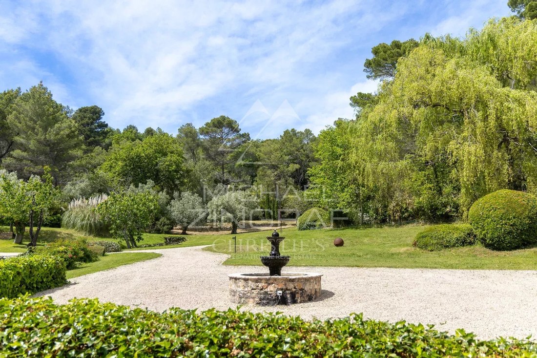 Estate in Seillans, Provence-Alpes-Côte d'Azur, France 2 - 15725151