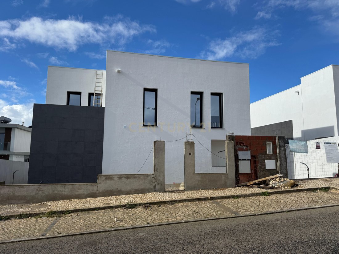 Villa in Sao Domingos de Rana, Lisbon, Portugal 3 - 15748840