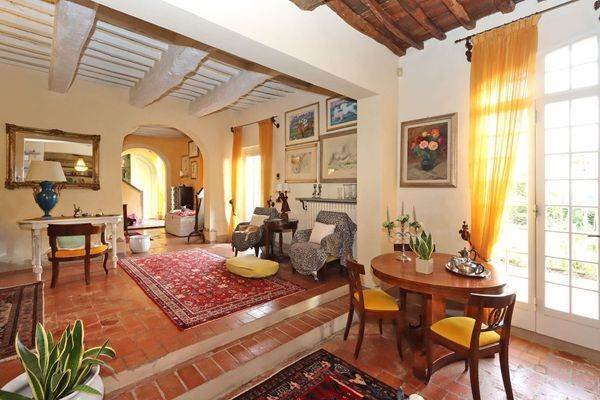 Villa in Fucecchio, Tuscany, Italy 2 - 16570773