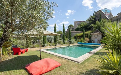 Estate in Figanières, Provence-Alpes-Côte d'Azur, France 1
