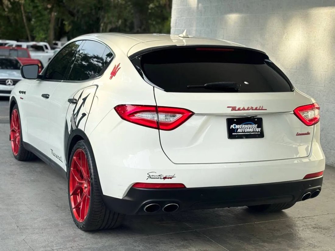 Suv in Tampa, FL, United States 5 - 16363683