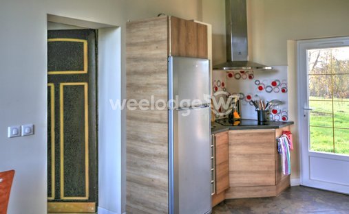 2h From Paris, In The Heart Of The Pays D’auge Area. A Listed 16th /18th Century Chateau Set In Abou