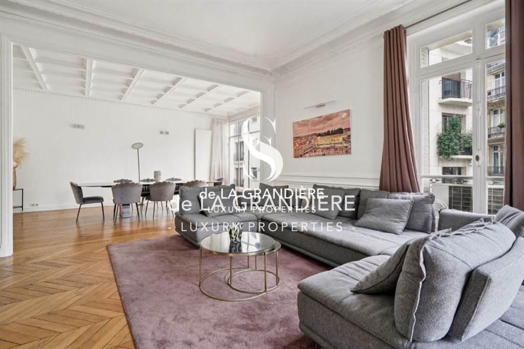 Apartment in Porte Dauphine, Paris 16e Arrondissement, Paris 4 - 16656334