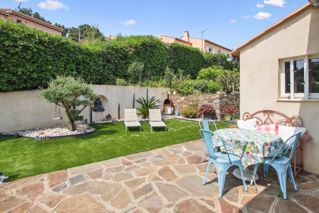 House in La Croix-Valmer, Provence-Alpes-Côte d'Azur, France 4 - 15772197