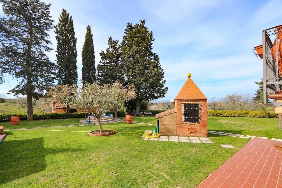 Estate in Guardistallo, Tuscany, Italy 5 - 16656264