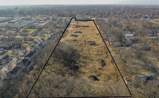 Land in Loch Lloyd, Missouri, United States 1