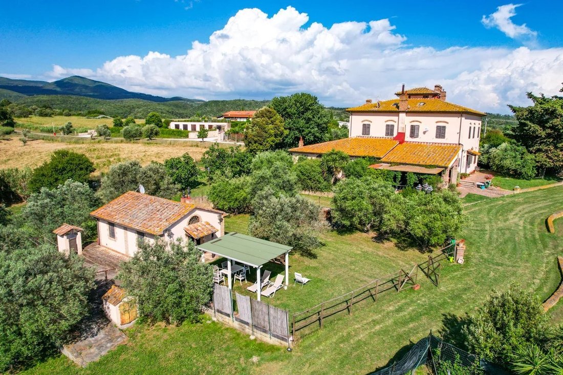 Villa in Saint Peter in Palazzi - Collemezzano - Cat's Hole, Cecina, Tuscany 1 - 16656342