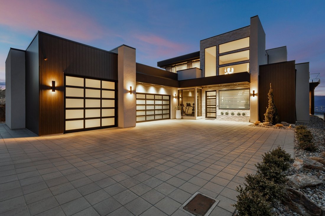 Maison à Kelowna, Colombie-Britannique, Canada 2 - 16658824