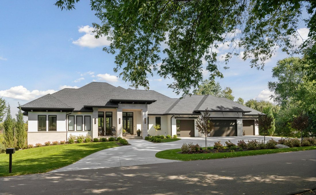 House in Chanhassen, Minnesota, United States 1 - 16657234
