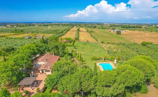 Villa in Cecina Centro, Cecina, Toskana 1