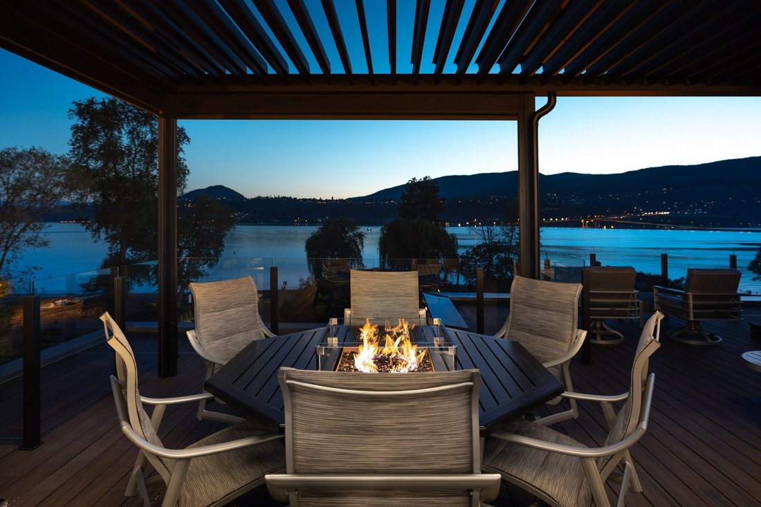 Fresh Look at Luxury Lakeview Penthouse In Kelowna British Columbia Canada For Sale
