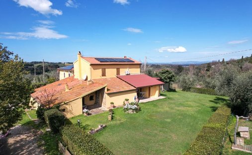 Finca en Castagneto Carducci, Toscana, Italia 1