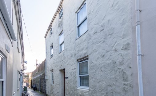 House in United Kingdom 1