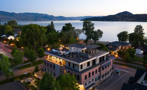 House in Kelowna, British Columbia, Canada 1
