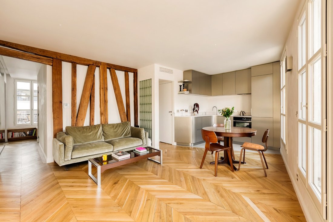 Apartment in Saint Gervais, Paris 4e Arrondissement, Paris 5 - 16659403