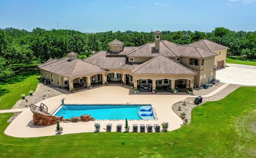 House in Seguin, Texas, United States 1
