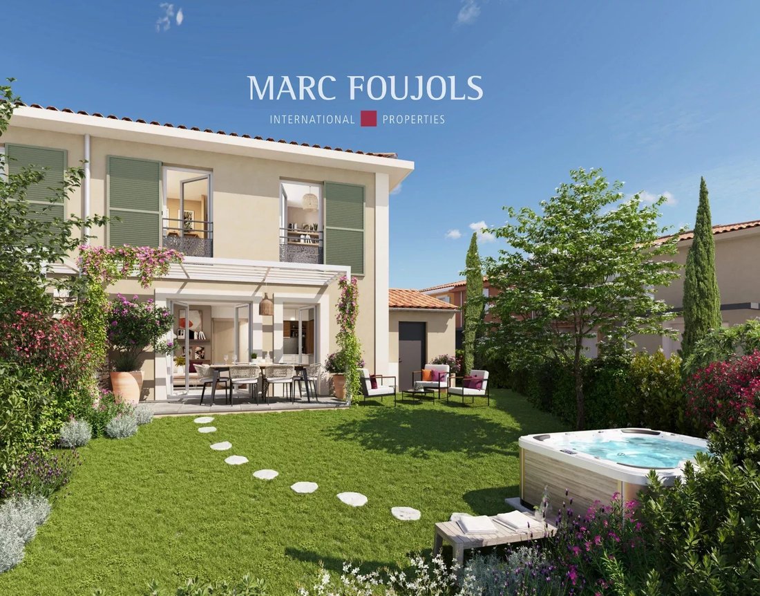 House in Frejus, Provence-Alpes-Côte d'Azur, France 1 - 16657558