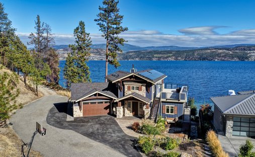 House in Kelowna, British Columbia, Canada 1