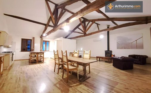 A 12th Century Chateau With Ramparts And 15 Hectares Of Grounds, Listed As A Historical