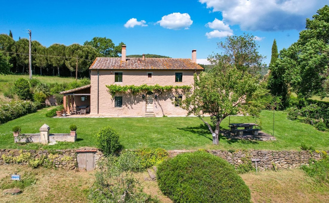 Villa en Riparbella, Toscana, Italia 1 - 16656357
