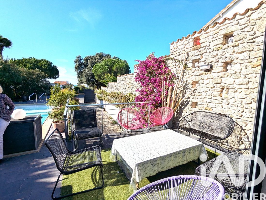 Casa en Vaux-sur-Mer, Nueva Aquitania, Francia 4 - 16657357