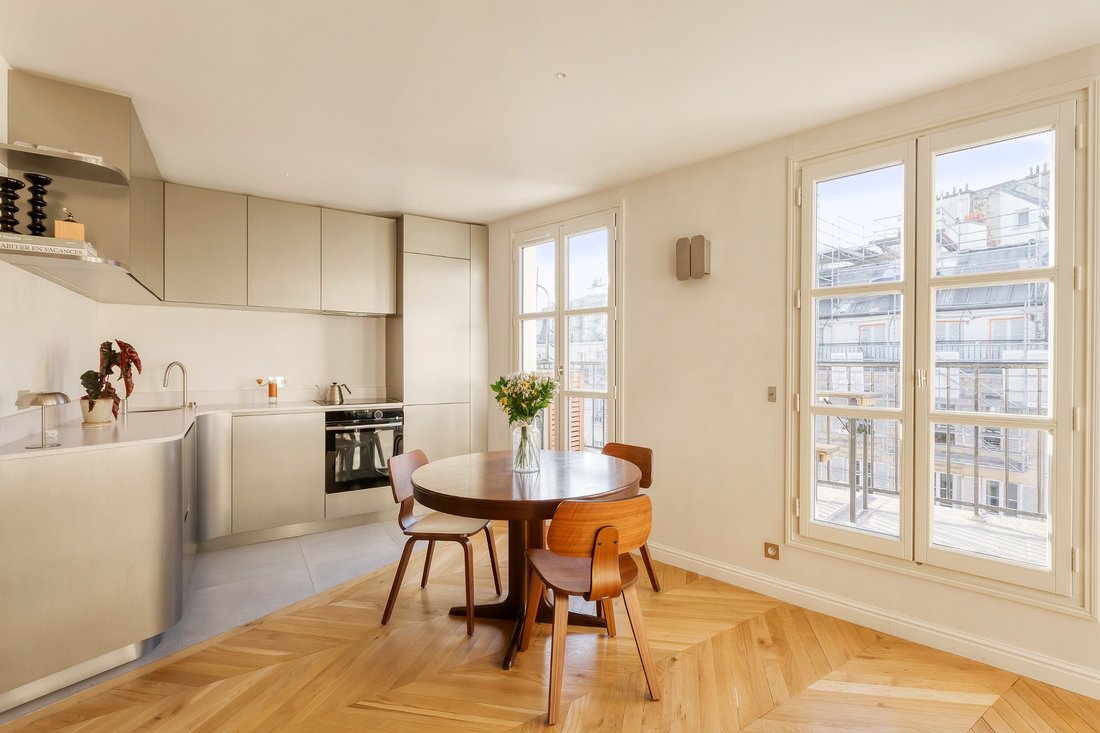Apartment in Saint Gervais, Paris 4e Arrondissement, Paris 3 - 16659403