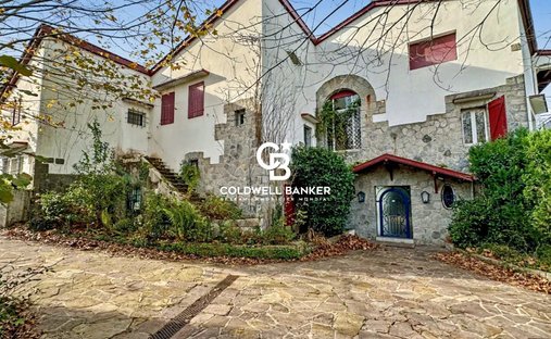 Villa in Sud, Ciboure, France 1