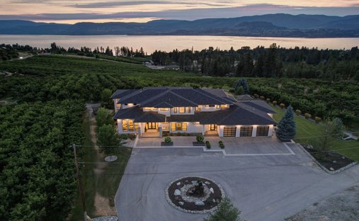 Casa en Kelowna, Columbia Británica, Canadá 1