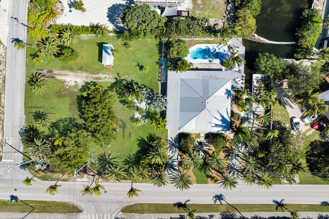 House in Big Pine Key, Florida, United States 5 - 16656009