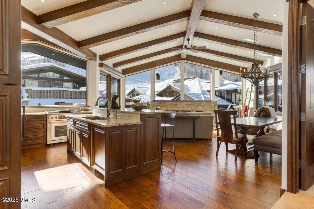 Luxury Alpine Penthouse With Panoramic In Vail, Colorado, United States ... - Luxury Offgrid Penthouse Alpine