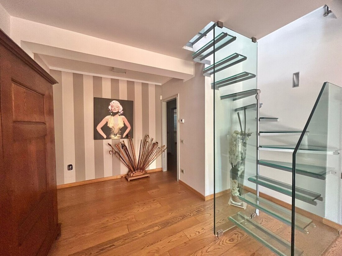 Apartment in Center, Sarzana, Liguria 4 - 16656127