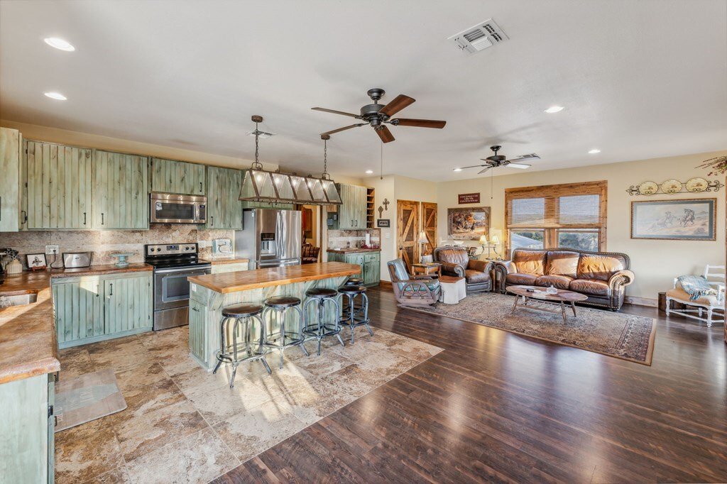 House in Center Point, Texas, United States 4 - 16657593