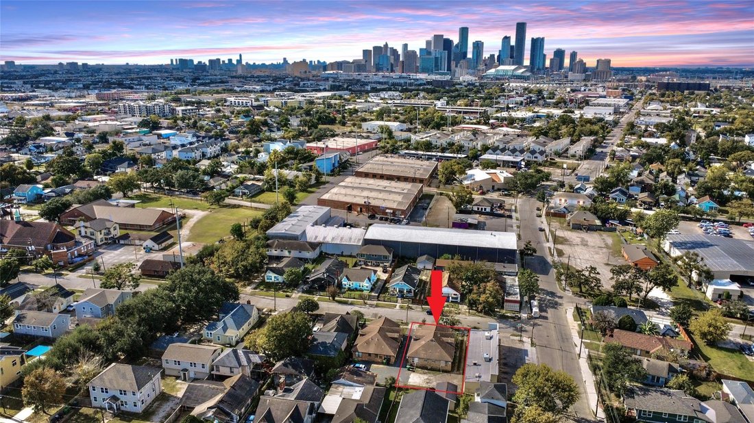 Houston, Texas, United States 3 - 16509656