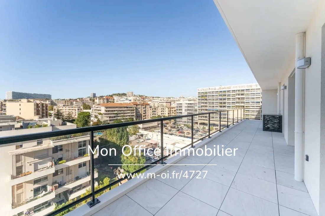 Apartment in Saint Giniez, 8e Arrondissement, Marseille 1 - 16657832