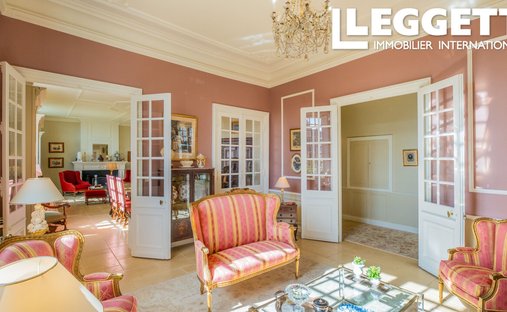 Chateau Château In Deux Sèvres