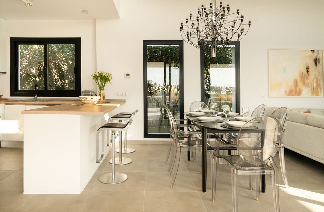 Villa in Estepona, Andalusia, Spain 3 - 16656779