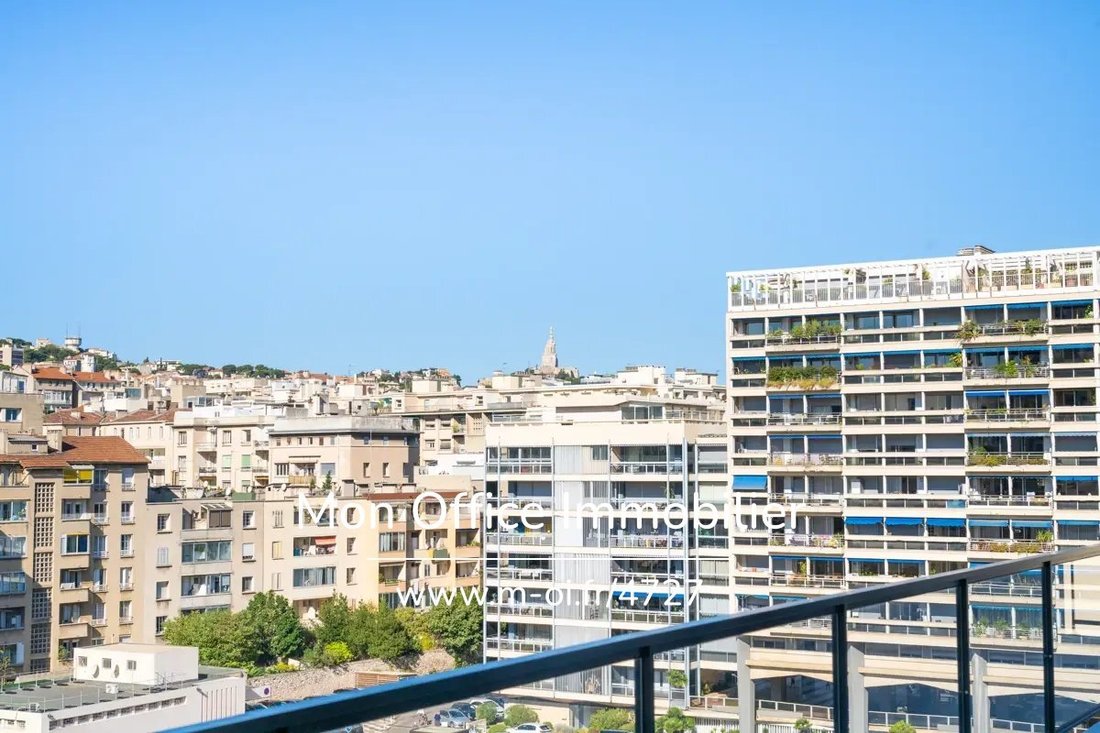 Apartment in Saint Giniez, 8e Arrondissement, Marseille 2 - 16657832
