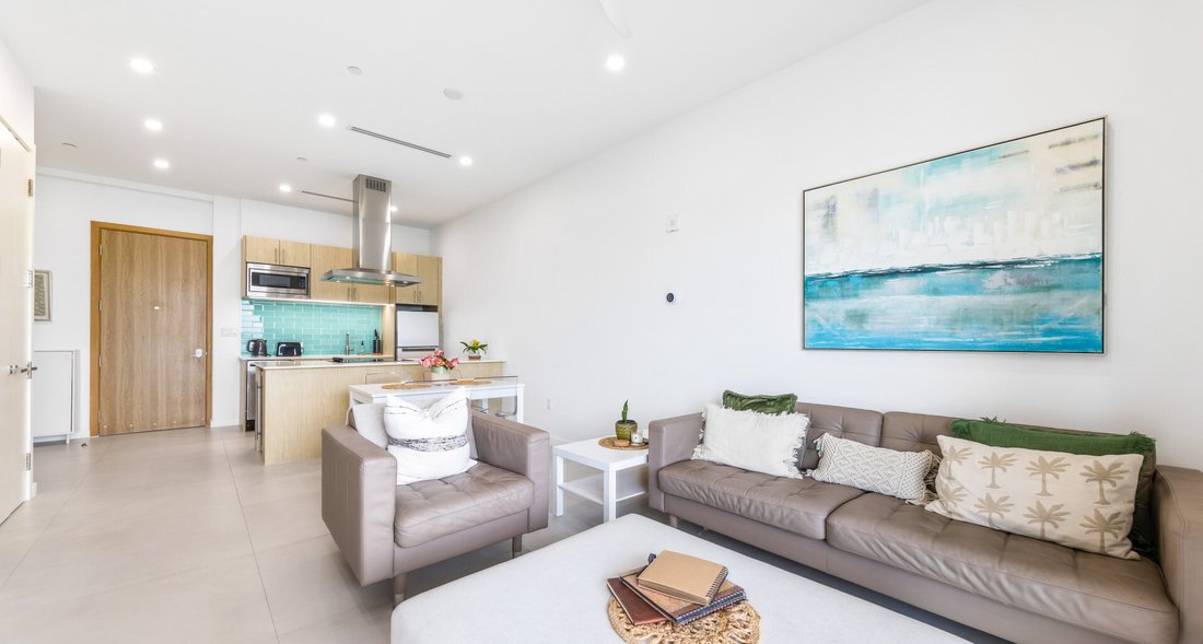 Apartment in Grand Harbour, George Town, Cayman Islands 3 - 16656584