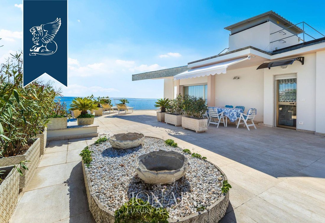 Apartment in Corso degli Inglesi, Sanremo, Liguria 1 - 16657978