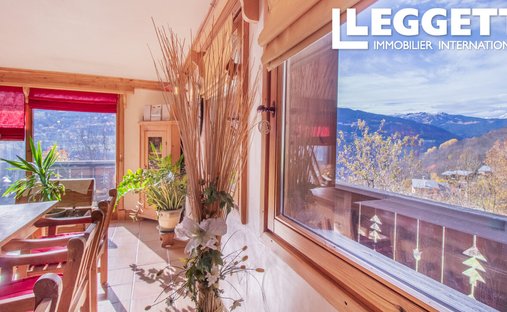 Chalet in Bozel, Auvergne-Rhone-Alpen, Frankreich 1