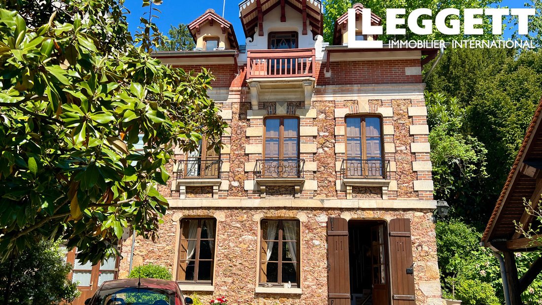 Villa in Yerres, Ile-de-France, France 1 - 15720552