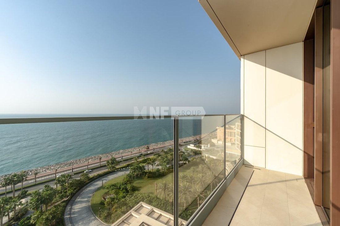 Apartment in Palm Jumeirah, Dubai, United Arab Emirates 3 - 15485426