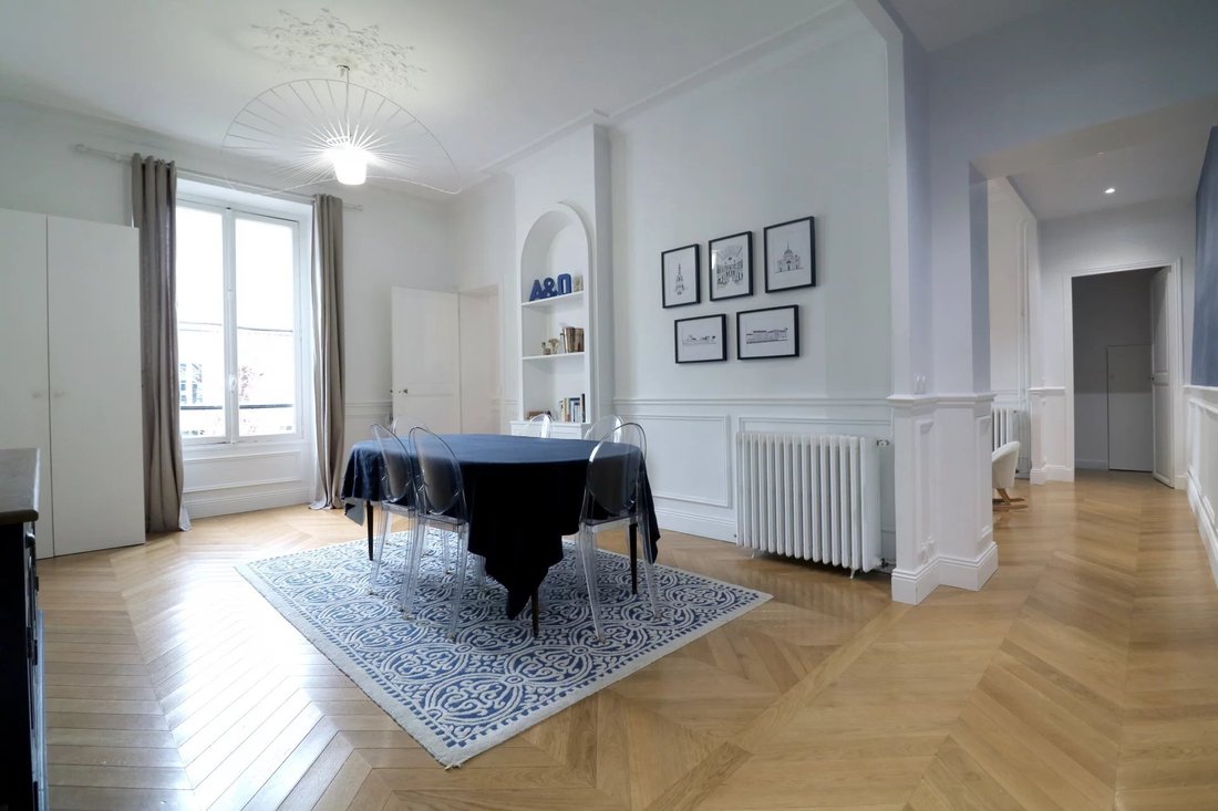 Apartment in Notre Dame, Versailles, France 5 - 16656238
