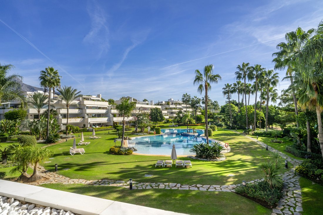 Apartment in Nueva Andalucia, Marbella, Spain 2 - 16656369