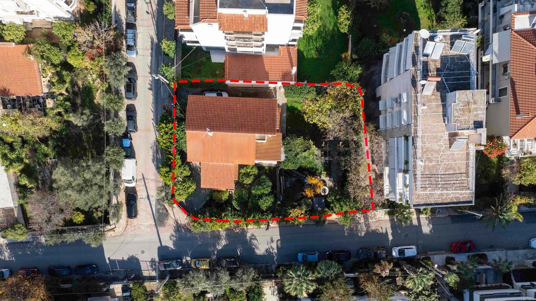 Land in Voula, Attica, Greece 1 - 15078181