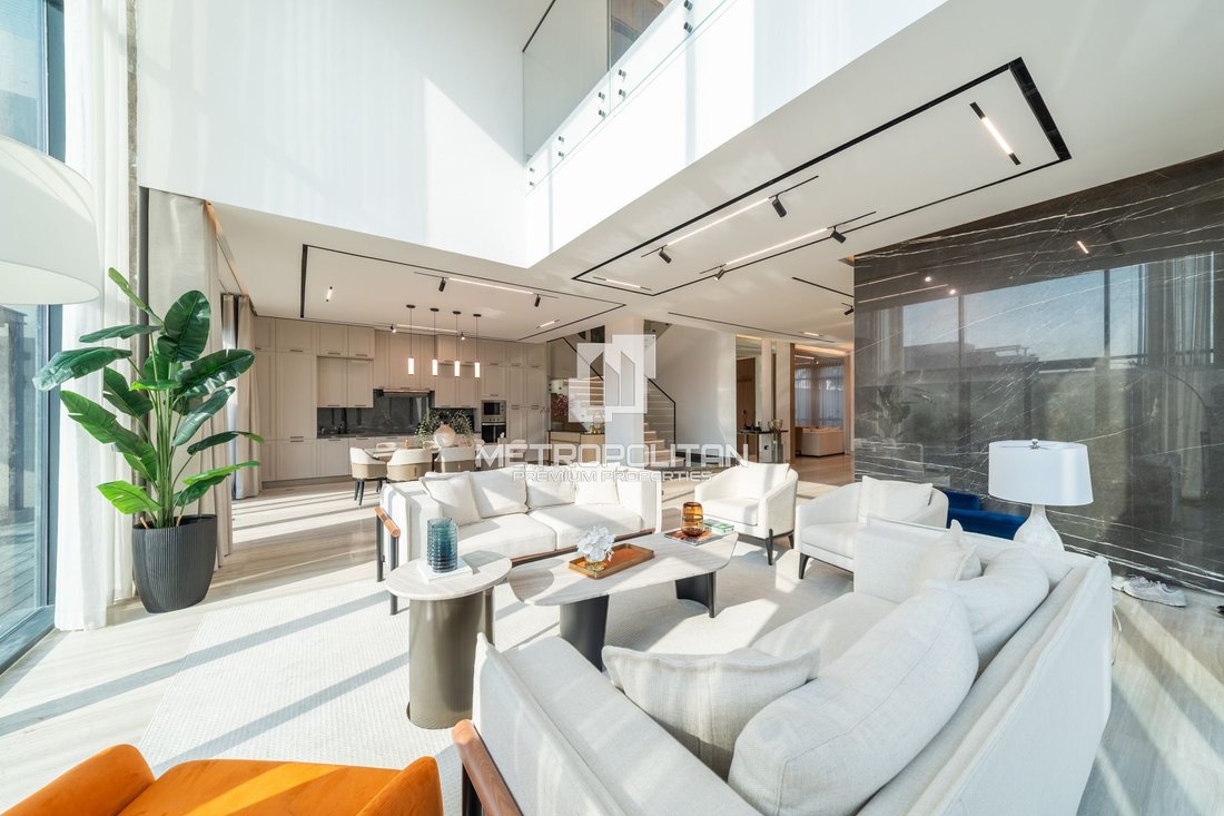 Villa in Al Barari, Dubai, United Arab Emirates 2 - 16624444