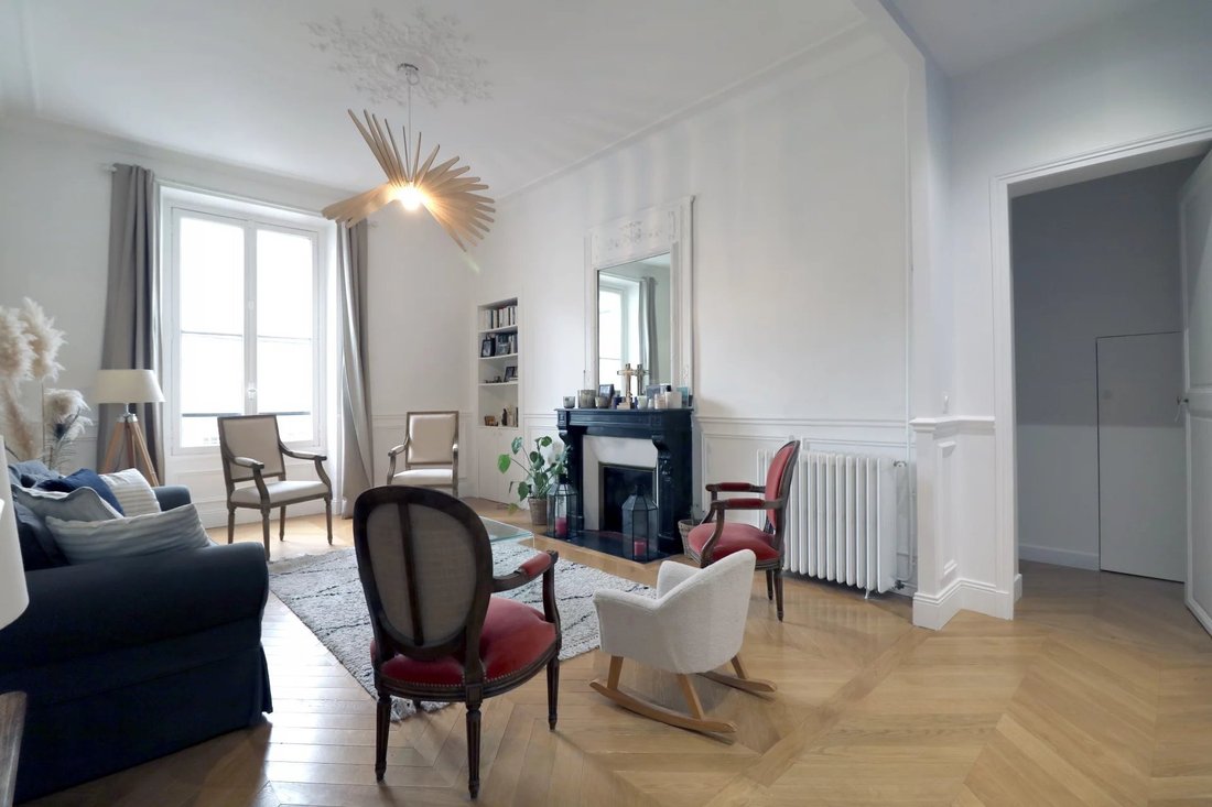 Apartment in Notre Dame, Versailles, France 1 - 16656238