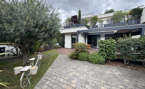 House in Adamville, Saint-Maur-des-Fossés, France 1