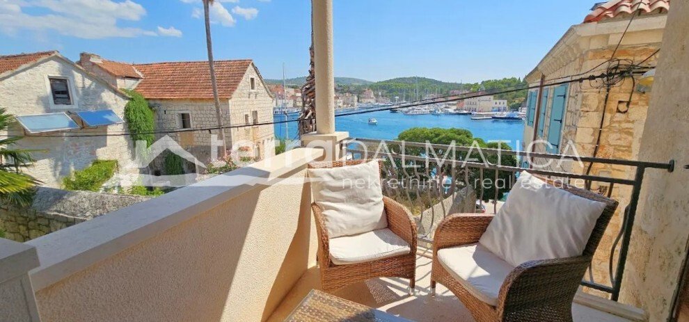 House in Dol, Split-Dalmatia County, Croatia 3 - 16659448
