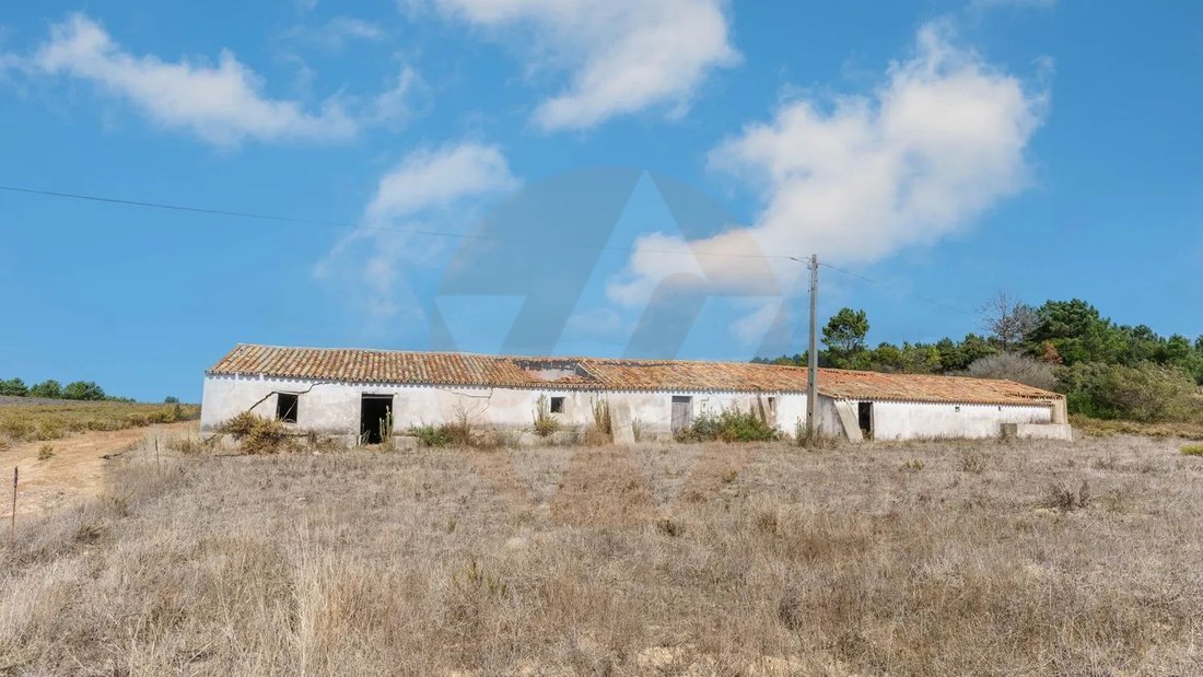 Farm Ranch in Aljezur, Algarve, Portugal 2 - 16659504